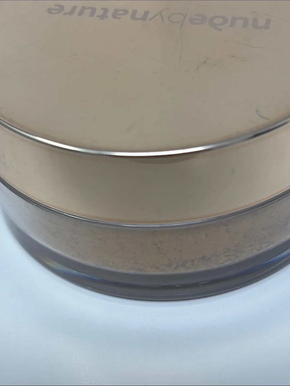 Nude by Nature radiant loose powder foundation W5 Vanilla 10gr